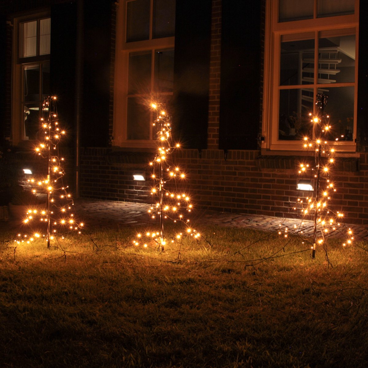 Drie kersrtbomen voor buiten - buitenverlichting - kerstverlichting - Sid sparkling collection