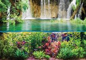 Fotobehangkoning - Fotobehang - Vliesbehang - Behang - Waterval - Meer - Onderwaterwereld - Planten - Watervallen - 152,5 x 104 cm