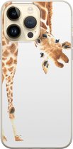 Leuke Telefoonhoesjes - Hoesje geschikt voor iPhone 14 Pro Max - Giraffe - Soft case - TPU - Bloemen - Bruin