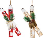 Kersthanger Ski's van Hout, Kunststof, Puche Natuur Rood  (breedte/hoogte/diepte) 7 x 20 x 3 cm - Kerstaccessoires - Kerstversiering - Kerstspullen - kerstfiguren