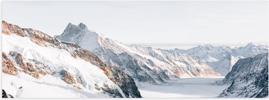 WallClassics - Poster (Mat) - Paysage de neige au sommet des Montagnes - 120x40 cm Photo sur papier poster avec un aspect mat