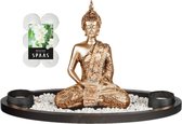 Boeddha beeld voor binnen 33 cm met 12x geurkaarsen Spiritual Jasmin - Buddha beeldje met theelichtjes/waxinelichtjes