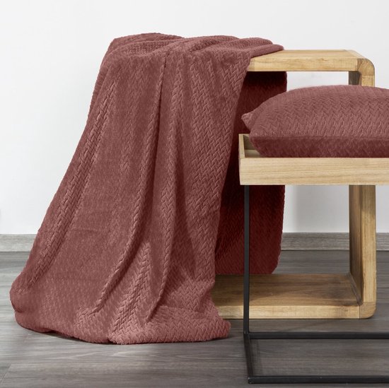 Oneiro's Luxe Plaid CINDY Type 3 rose - 170 x 210 cm - séjour - intérieur - chambre - couverture - cosy - polaire - couvre-lit