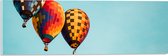 WallClassics - Acrylglas - Drie Kleurrijk Geblokte Luchtballonnen - 60x20 cm Foto op Acrylglas (Met Ophangsysteem)