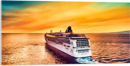 WallClassics - Acrylglas - Groot Cruiseschip op Water met Felle Lucht - 100x50 cm Foto op Acrylglas (Met Ophangsysteem)
