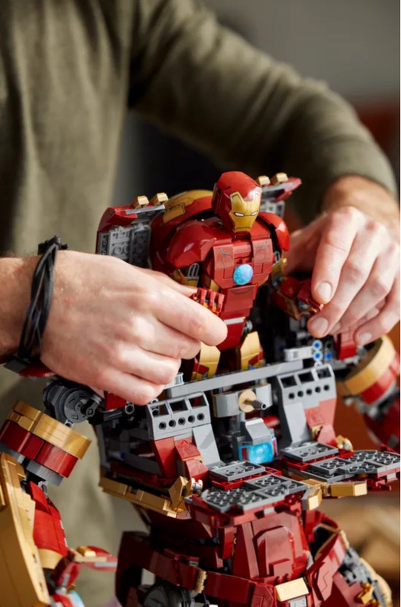 LEGO® 76209 Marvel Le Marteau De Thor​, Maquette à Construire, Avengers de  la Saga Infinity, Figurine Thor et le Gant de l'Infini - Cdiscount Jeux -  Jouets