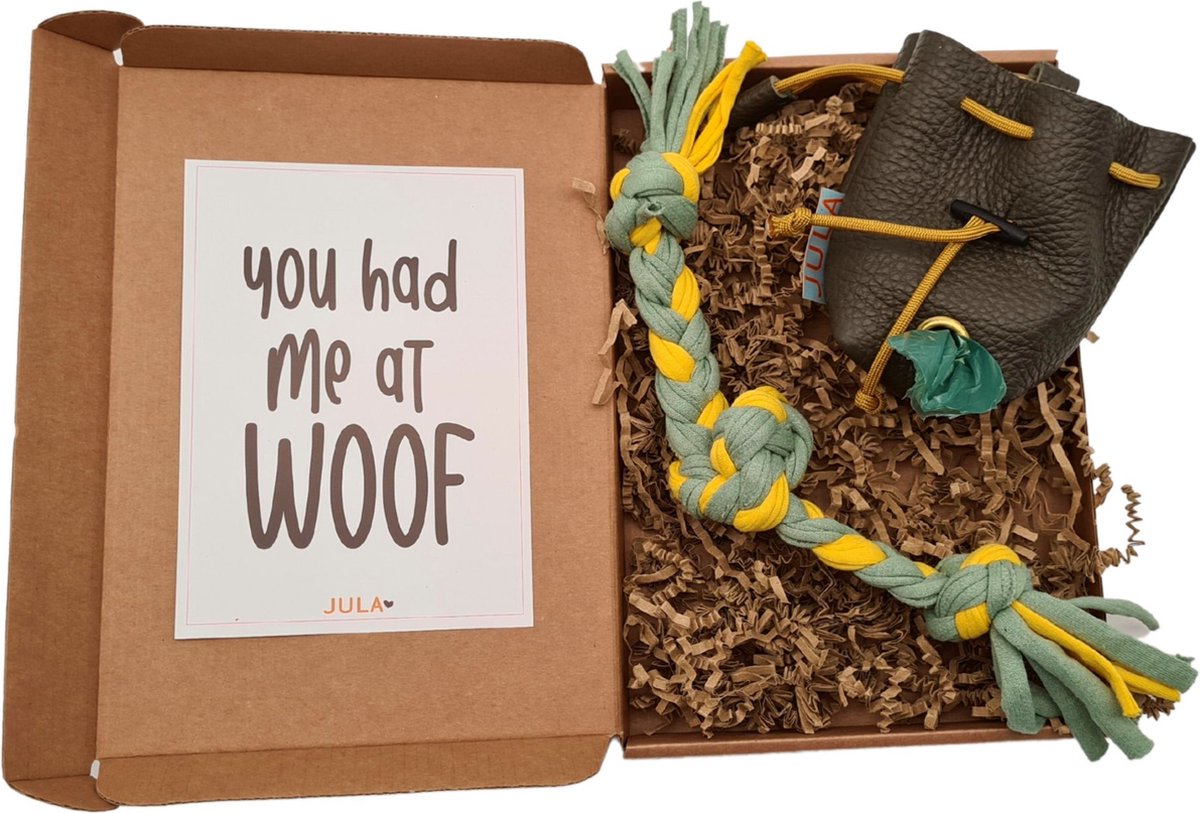 JULA Pets - Leren groen beloningszakje en poepzakjeshouder met vrolijk flostouw - gemaakt in Nederland- van gerecycled materiaal - cadeau kleine hond en puppy
