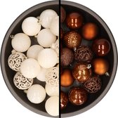 Kerstballen - 74x stuks - wol wit en bruin - 6 cm - kunststof