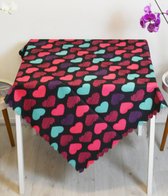 Tafelkleed vierkant  140x140 cm - Bedrukt Velvet Textiel - Roze en groene hartjes - Tafellaken - De Groen Home