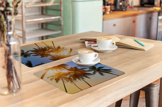 Set de Table - Napperons de Table en Plastique - Palmier - Soleil - Été - Tropical - 45x30 cm - 6 pièces - Résistant à la Chaleur - Antidérapant - Pad - Amovible