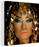 Canvas Schilderij Vrouw - Cleopatra - Goud - Sieraden - Make up - Luxe - 90x90 cm - Wanddecoratie