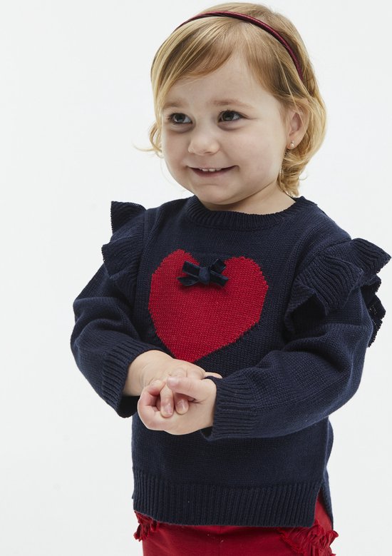 JOLI PULL CHAUD AVEC COEUR ET NOEUD