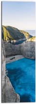 WallClassics - Dibond - Navagio Strand in Griekenland - 30x90 cm Foto op Aluminium (Wanddecoratie van metaal)