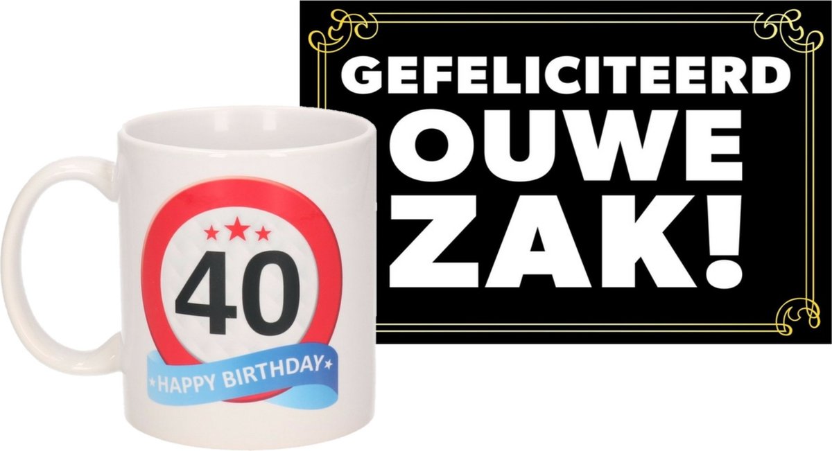 Verjaardag cadeau mok/beker 40 jaar print 300 ml + A5-size wenskaart ouwe zak