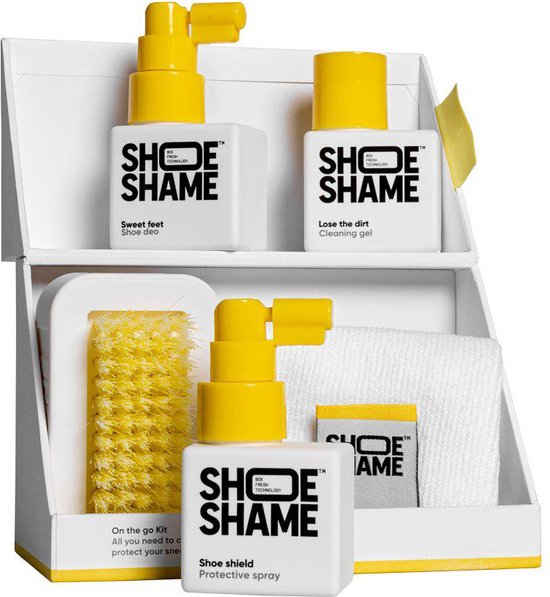 Foto: Shoe shame on the go kit cleaning set voor sneakers kleine flacon