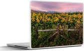 Laptop sticker - 17.3 inch - Zonnebloem - Bloemen - Planten - 40x30cm - Laptopstickers - Laptop skin - Cover