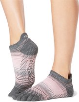 ToeSox Yoga No-Show Grip Socks teensokken - Roze - 39-42