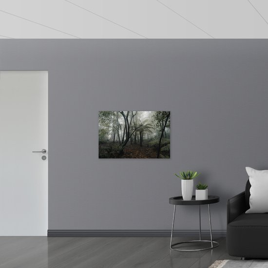 WallClassics - Poster Glossy – Misty Forest - 90x60 cm Photo sur Papier Poster avec Finition Brillante