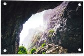 WallClassics - Tuinposter – Mist op de Berg - 60x40 cm Foto op Tuinposter  (wanddecoratie voor buiten en binnen)