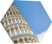 Dibond Hexagon - Toren van Pisa vanaf onder - Italië - 60x52.2 cm Foto op Hexagon (Met Ophangsysteem)