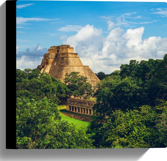 Canvas - ''Piramide van de Tovenaar'' Yucatan, Mexico - 30x30 cm Foto op Canvas Schilderij (Wanddecoratie op Canvas)