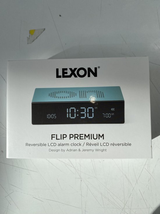 Lexon Flip Premium Wekker ON OFF Rechargeable - Blauw Métallisé | bol.com