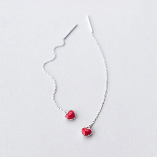 Oorbellen dames | oorhangers dames | zilveren dames oorbellen | 925 zilver | oorbellen met hartje | rood hartje oorbel | cadeau voor vrouw | liefdescadeau | valentijn | valentijnscadeautje