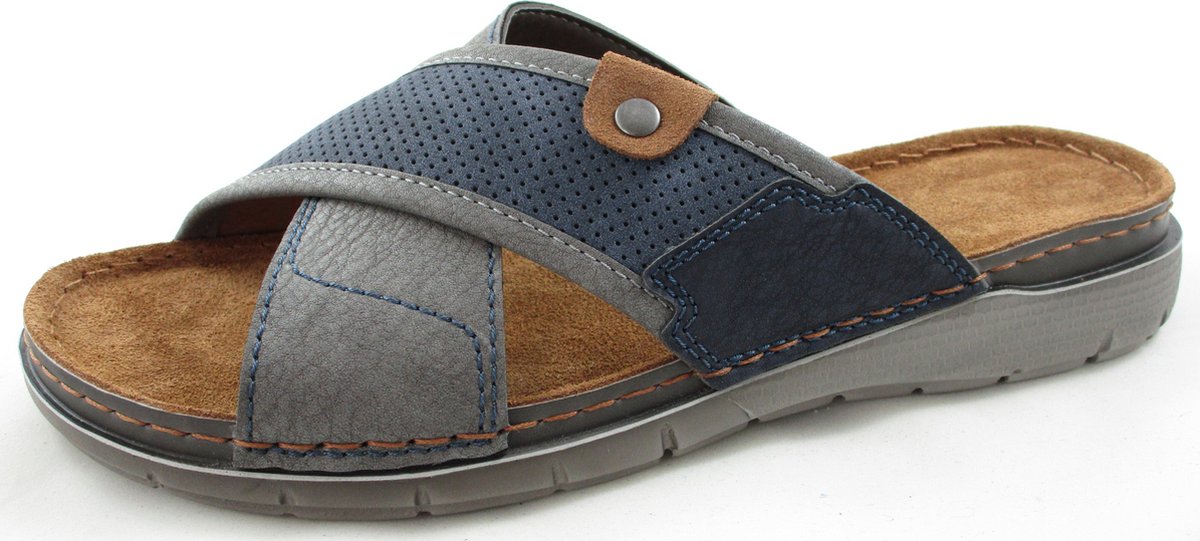 thumbnail image 2 of Aazon.co | Fischer En's Low-Top Slippers | Slippers 2 of 14
