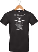 mijncadeautje - T-shirt unisex - zwart - Niemand is perfect - 60 jaar - maat L