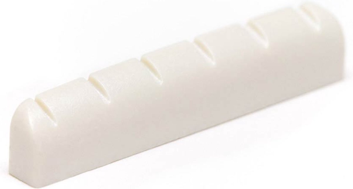 Graph Tech PQ-1801-00 Slotted Akoestische Gitaarkam