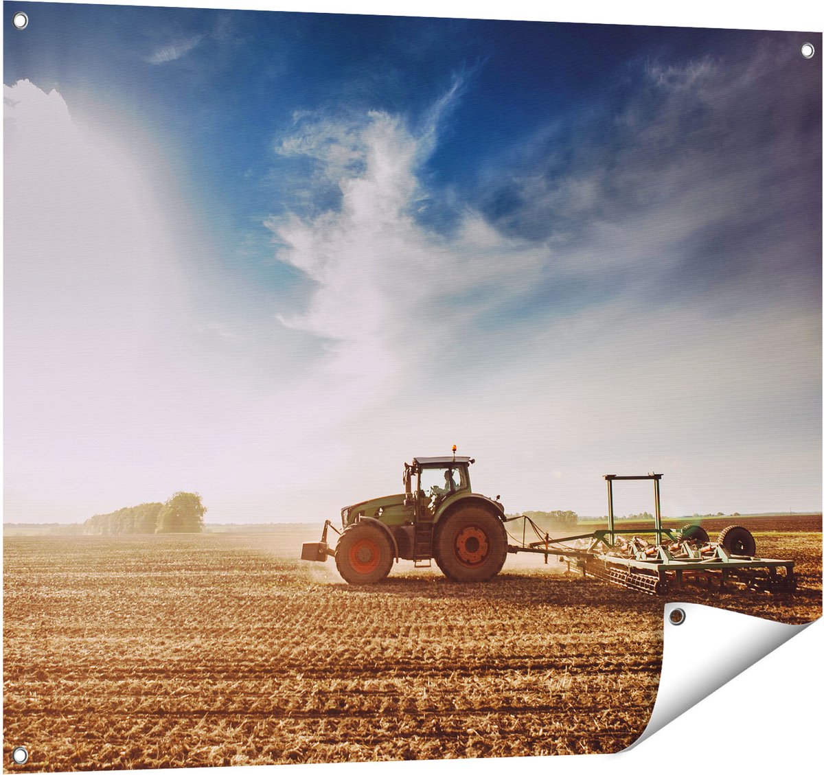Gards Tuinposter Tractor op het Veld - Trekker - 100x80 cm - Tuindoek - Tuindecoratie - Wanddecoratie buiten - Tuinschilderij Multikleur