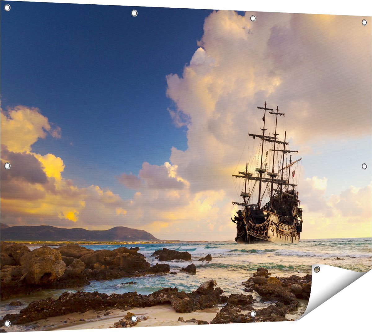 Gards Tuinposter Piratenschip aan de Kust bij Zonsondergang - 120x90 cm - Tuindoek - Tuindecoratie - Wanddecoratie buiten - Tuinschilderij Multikleur