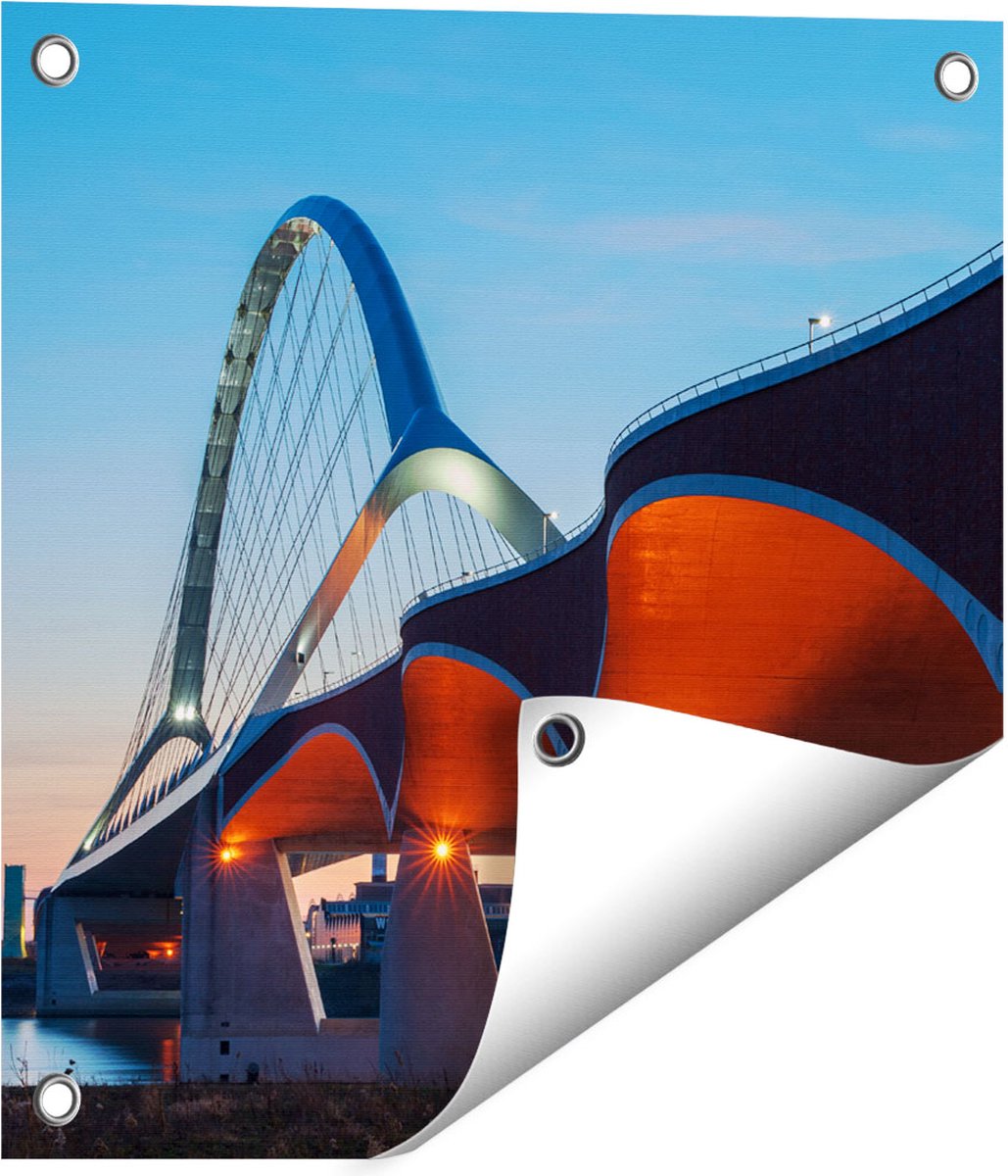 Gards Tuinposter Oversteek Brug in Nijmegen - 40x40 cm - Tuindoek - Tuindecoratie - Wanddecoratie buiten - Tuinschilderij Multikleur