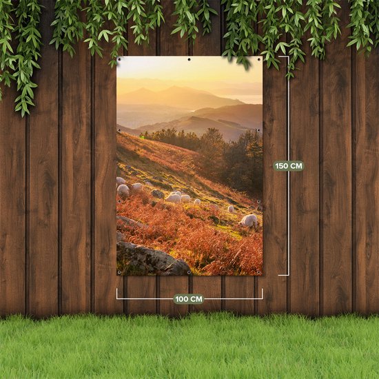 Affiche de jardin du Gards Moutons dans les Montagnes - 100x150 cm - Toile de jardin - Décoration de jardin - Décoration murale extérieure - Tableau de jardin