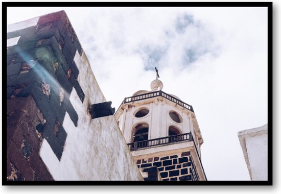 Kerk van onder - Lanzarote - Fotoposter 60x40 met Lijst