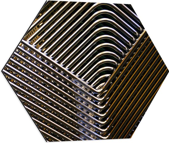 Dibond Hexagon - Stapel Gouden Ruitvormige Panelen - 60x52.2 cm Foto op Hexagon (Met Ophangsysteem)