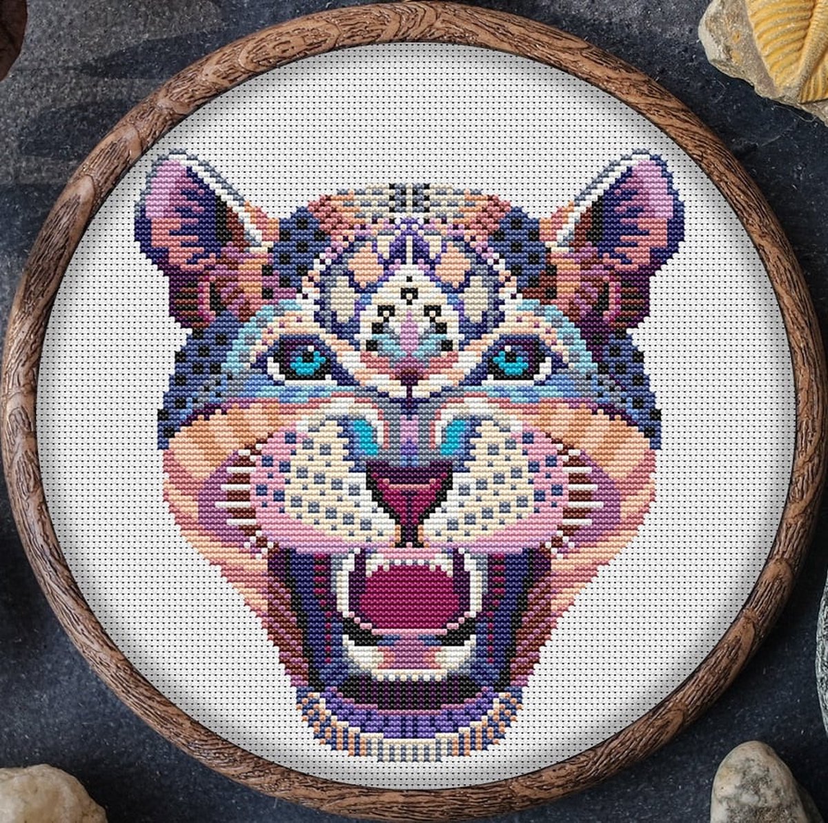 Borduurpakket Mandala Luipaard - telpatroon om zelf te borduren - 274
