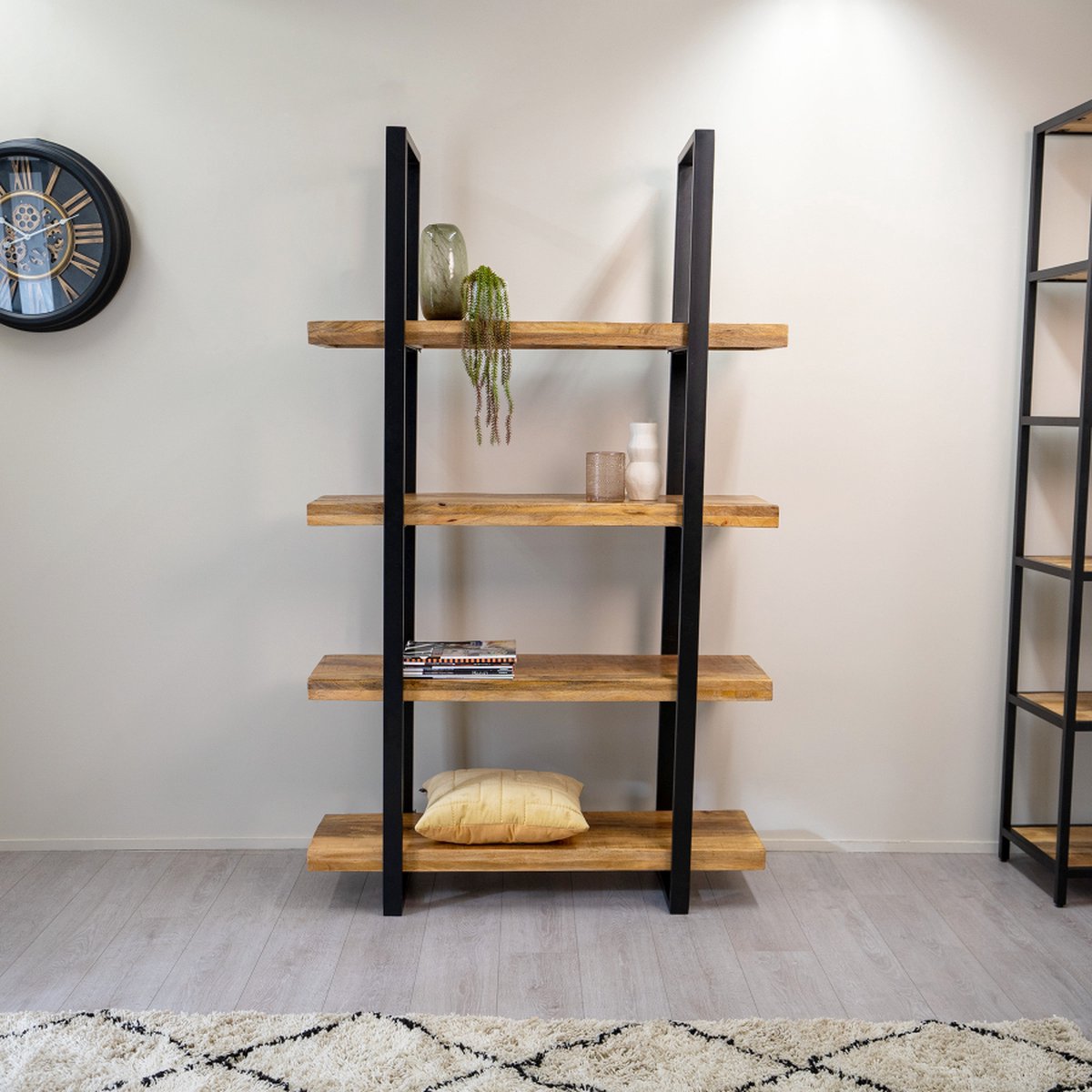 HUUS Boekenkast Richard - Royale kast voor in huis - Bruin - 120x40x200 ...