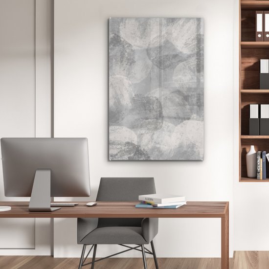 MuchoWow® Glasschilderij 60x90 cm - Schilderij acrylglas - Abstract - Verf - Grijs - Schilderij - Foto op glas - Muurdecoratie woonkamer - Wanddecoratie slaapkamer - Schilderijen