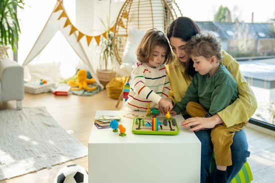 SmartGames - Safari Park Jr - 60 opdrachten - educatief spel voor kleuters - Olifant, Giraffen en Leeuw