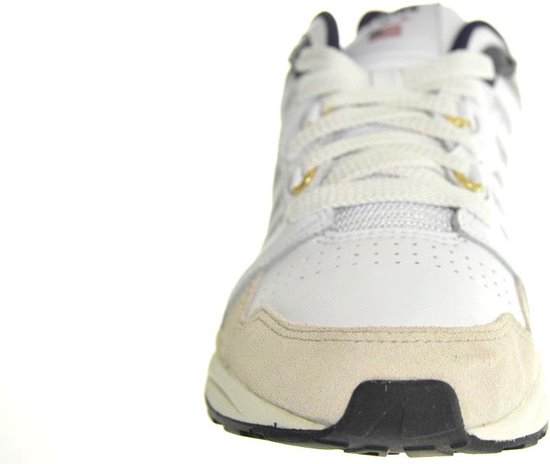 K-Swiss