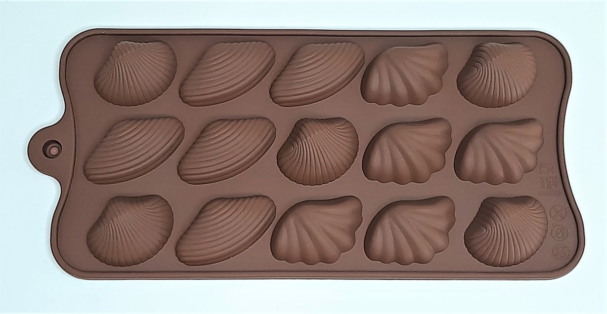 EIZOOK Praline schelpen - zeevruchten - vorm - chocolade - zeepjes