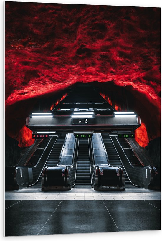 PVC Schuimplaat - Solna Centrum Metro Station - Zweden - 80x120 cm Foto op PVC Schuimplaat (Met Ophangsysteem)