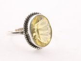 Bague en argent repoussé avec citrine - taille 19,5