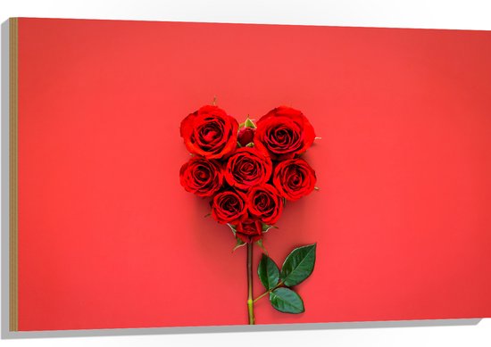 Hout - Rode Rozen in Hartvorm op Rode Achtergrond - 105x70 cm - 9 mm dik - Foto op Hout (Met Ophangsysteem)