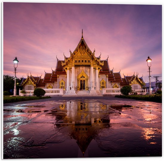 PVC Schuimplaat- Boeddhistische Wat Benchamabophit Tempel met Gouden Details in Bangkok, Thailand - 50x50 cm Foto op PVC Schuimplaat