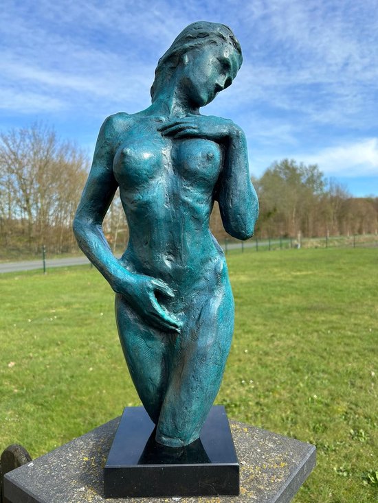 Statue femme de jardin, statue féminine, statue de jardin femme nue, bronze  et marbre | bol