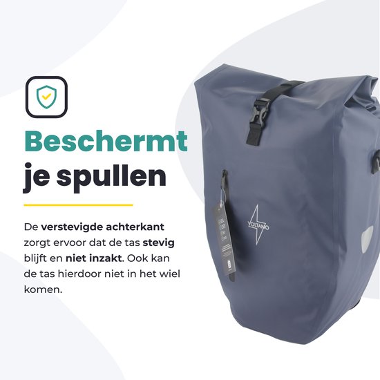 Verstevigde achterkant van een donkerblauwe Voltano fietstas zorgt dat hij stevig blijft en niet in het wiel komt.