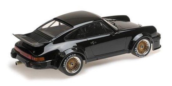 Porsche 934 1976 (red) - döküm modeli - Minichamps 125766400