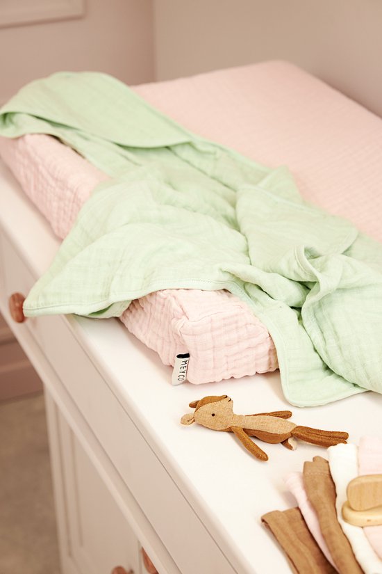 Meyco Baby Uni aankleedkussenhoes - pre-washed hydrofiel - soft pink - 50x70cm — afbeelding 4